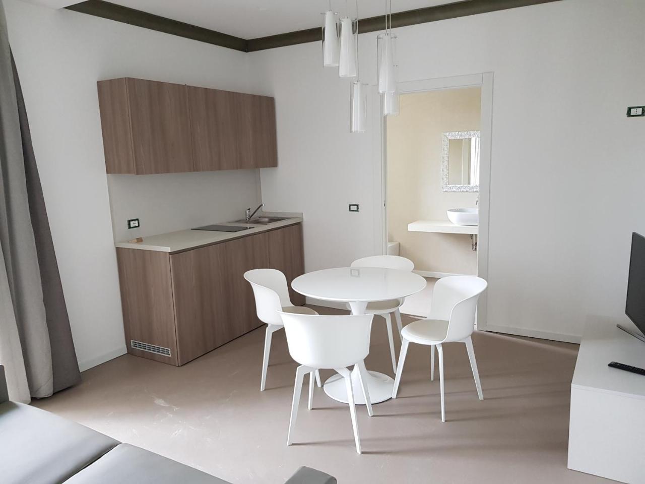 Venus Suites Cervia Exterior foto