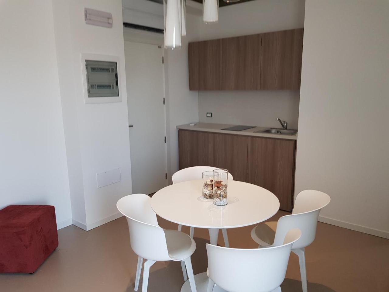 Venus Suites Cervia Exterior foto
